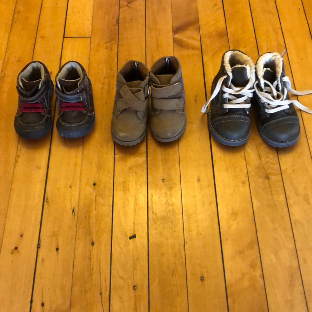 Three-pair size 5/6 toddler boot.